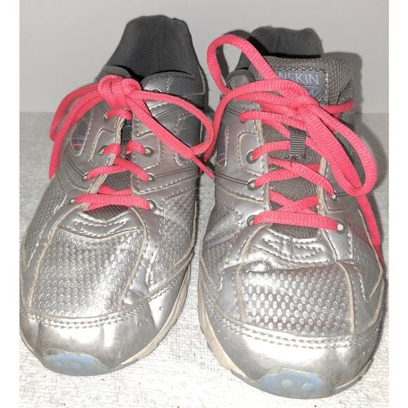 Danskin Now Sneakers Womens Size 5 Gray Silver - Picture 1 of 6